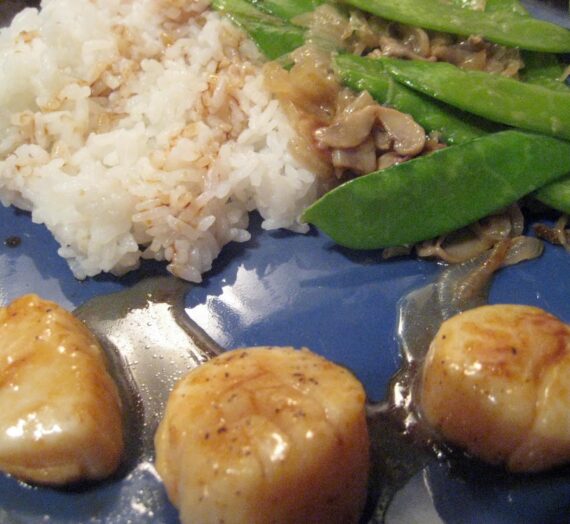 Hoisin-Glazed Scallops