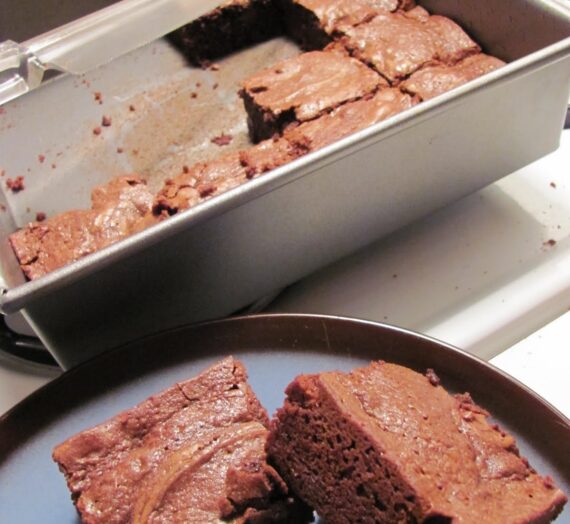 Chocolate Fudgy (Cake) Brownies