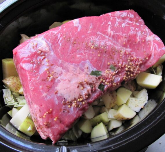 Slow Cooker Corned Beef and Cabbage