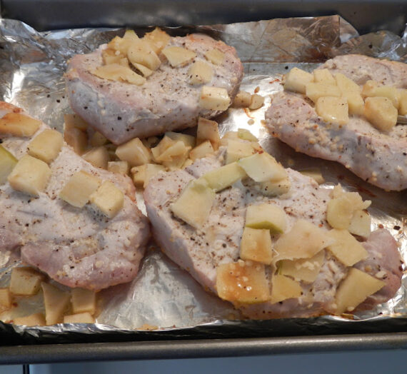 Pork Chops w/Shallot Apple Cider Sauce